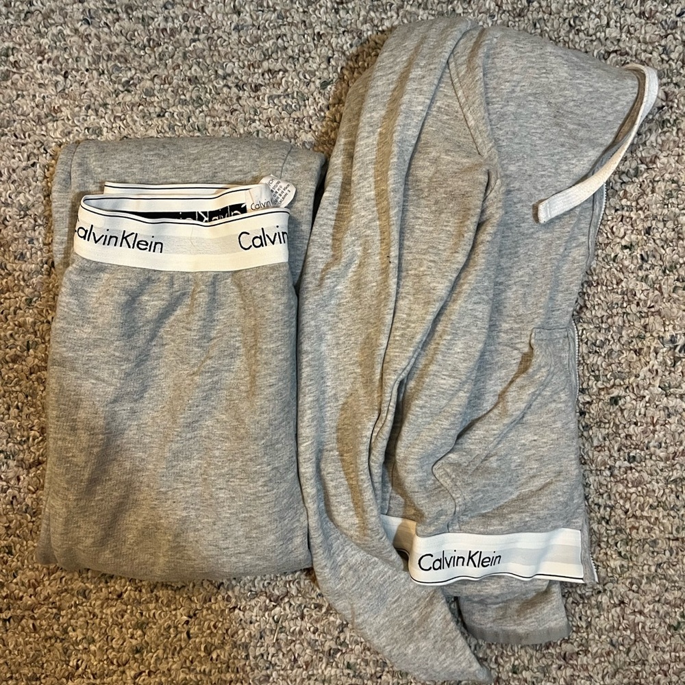 Calvin Klein womens tracksuit in Light Gray